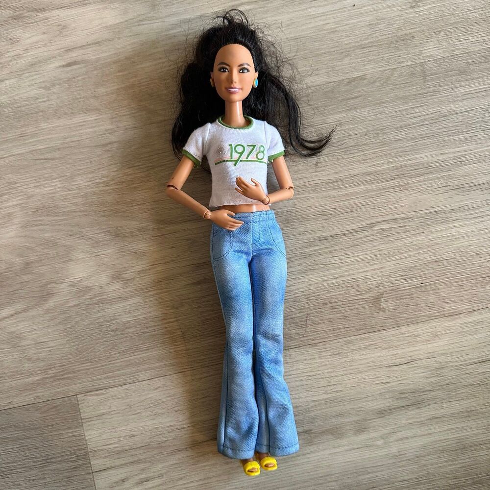 Joanna Gaines Magnolia Home Barbie Doll 1978 T-shirt & Flare Blue Jeans